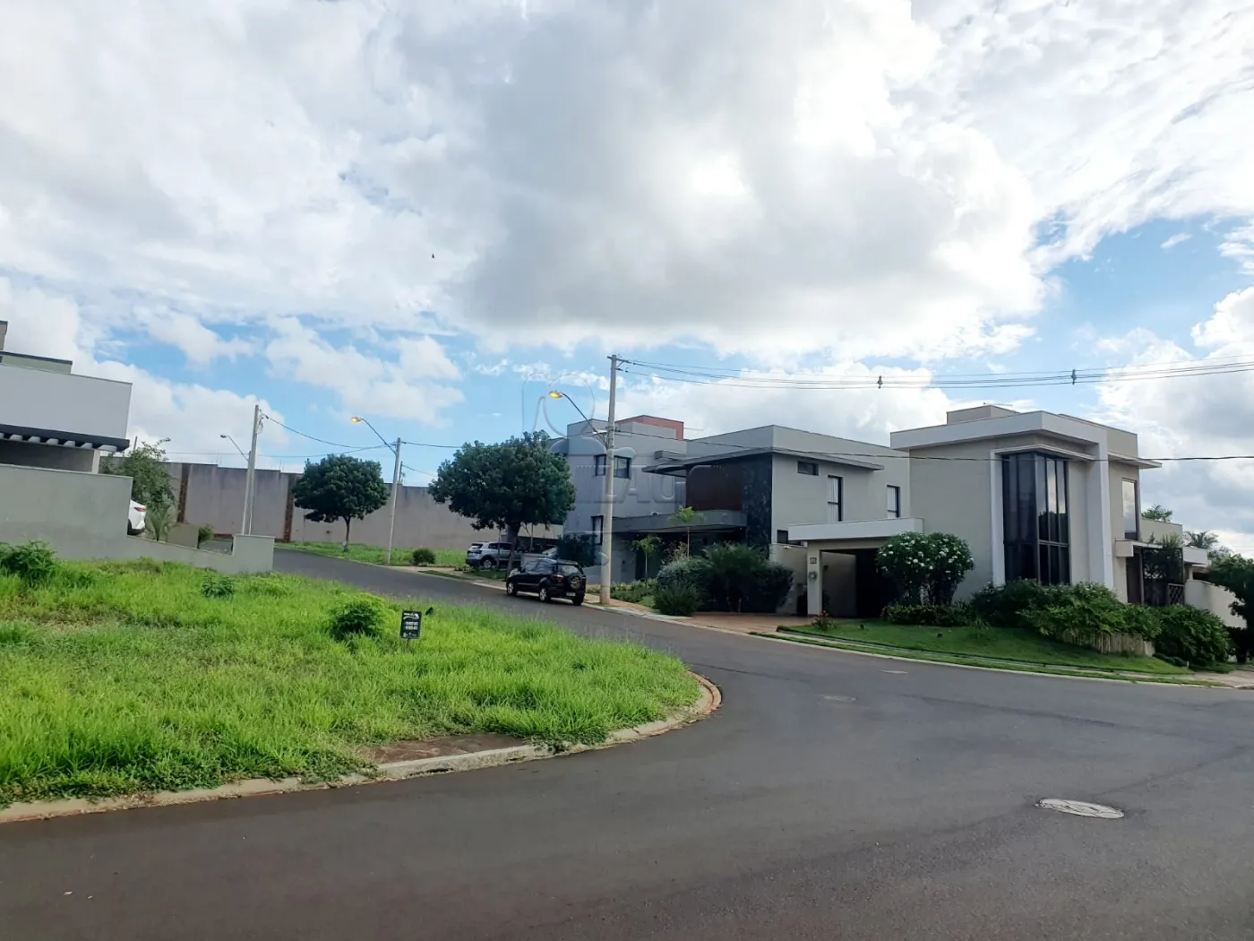 Comprar Terreno / Condom&iacute;nio em Bonfim Paulista R$ 380.000,00 - Foto 1