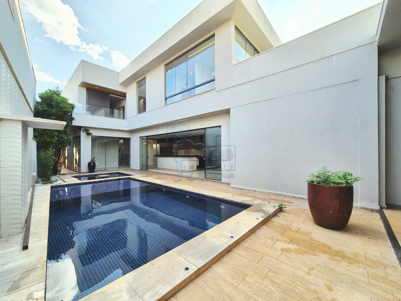 Alugar Casa condom&iacute;nio / Sobrado em Bonfim Paulista R$ 10.500,00 - Foto 1