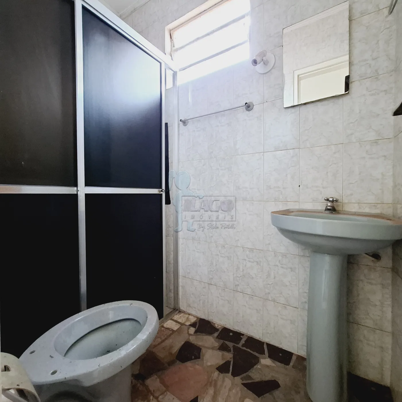 Alugar Casa / Padr&atilde;o em Ribeir&atilde;o Preto R$ 1.200,00 - Foto 6
