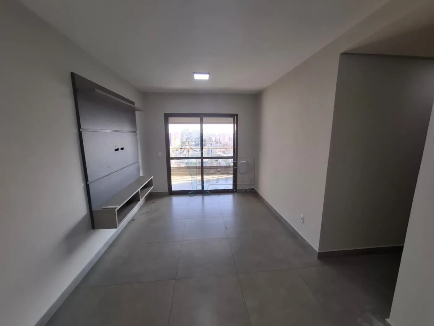 Alugar Apartamento / Padr&atilde;o em Ribeir&atilde;o Preto R$ 2.800,00 - Foto 1