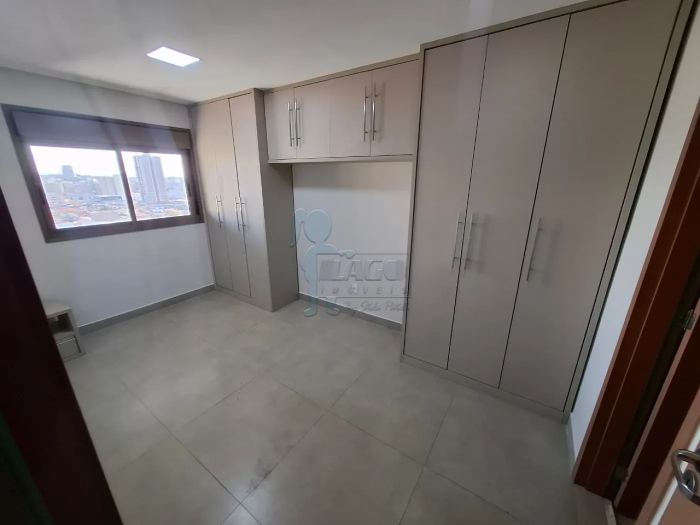 Alugar Apartamento / Padr&atilde;o em Ribeir&atilde;o Preto R$ 2.800,00 - Foto 8