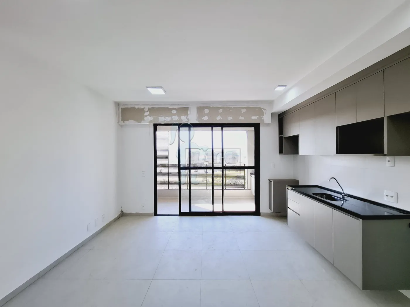 Alugar Apartamento / Padr&atilde;o em Bonfim Paulista R$ 2.800,00 - Foto 2