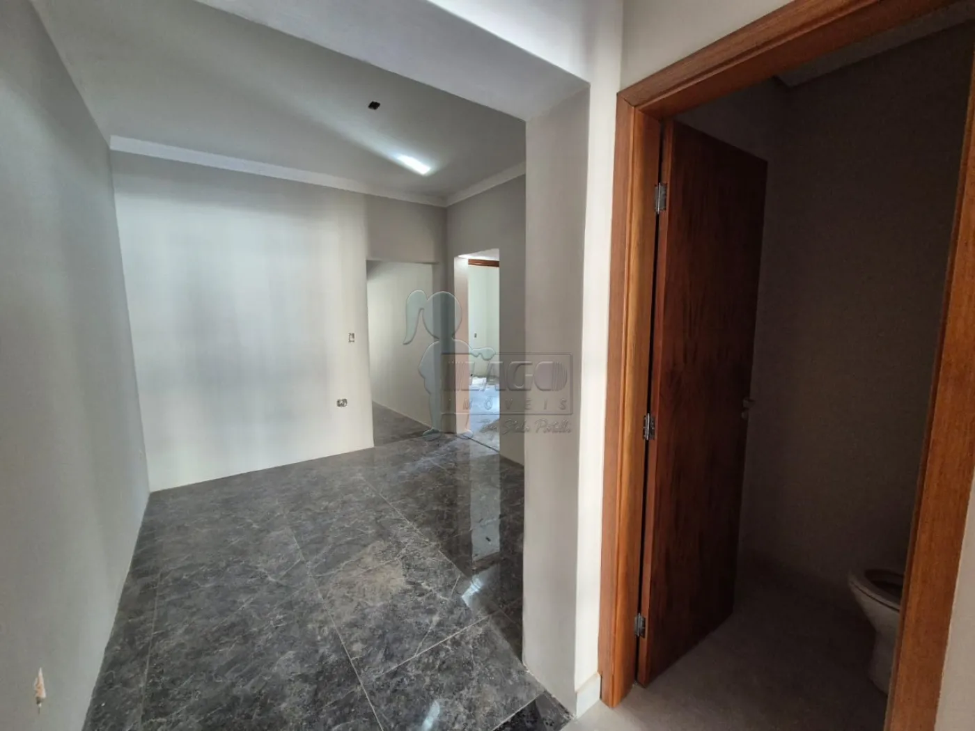 Comprar Casa / Padr&atilde;o em Ribeir&atilde;o Preto R$ 620.000,00 - Foto 2