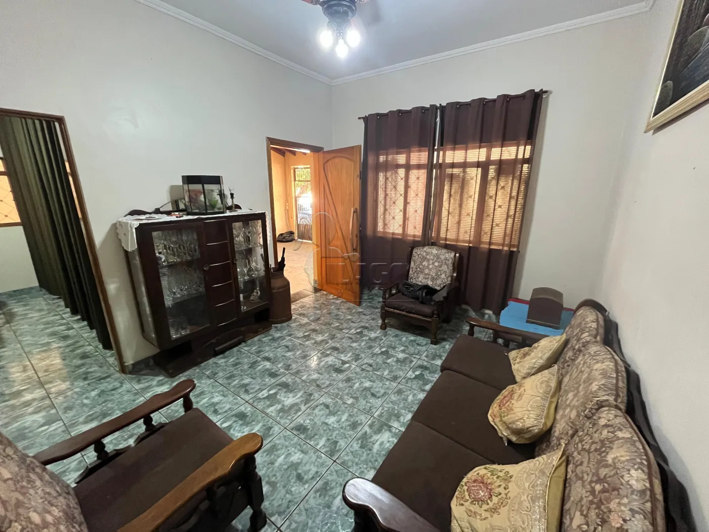 Comprar Casa / Padr&atilde;o em Ribeir&atilde;o Preto R$ 425.000,00 - Foto 4