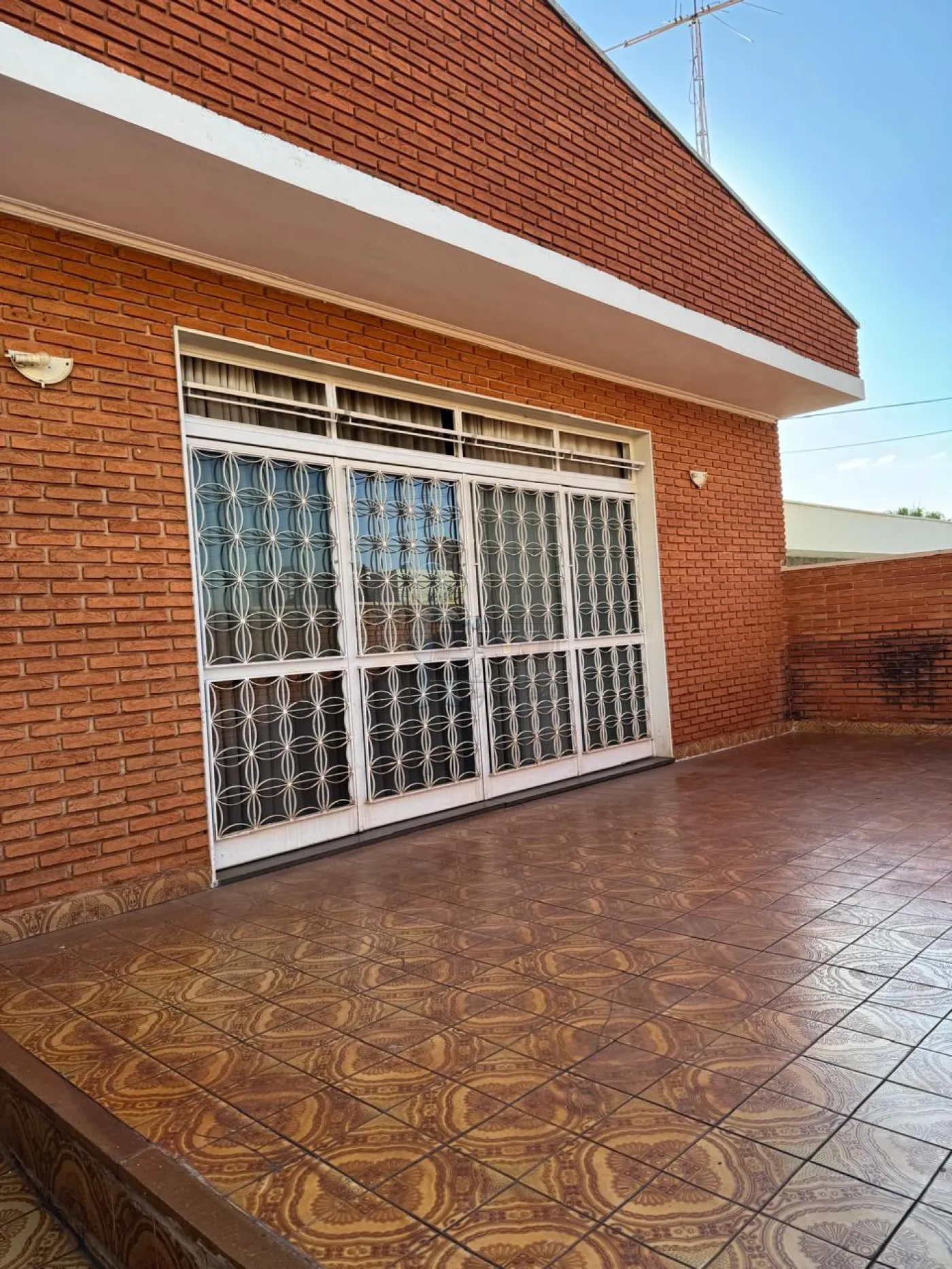 Comprar Casa / Padr&atilde;o em Ribeir&atilde;o Preto R$ 690.000,00 - Foto 3