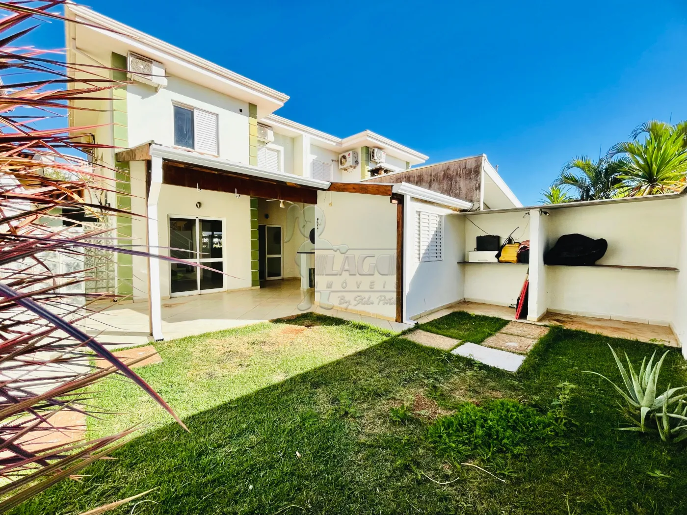 Alugar Casa condom&iacute;nio / Sobrado em Ribeir&atilde;o Preto R$ 3.950,00 - Foto 1