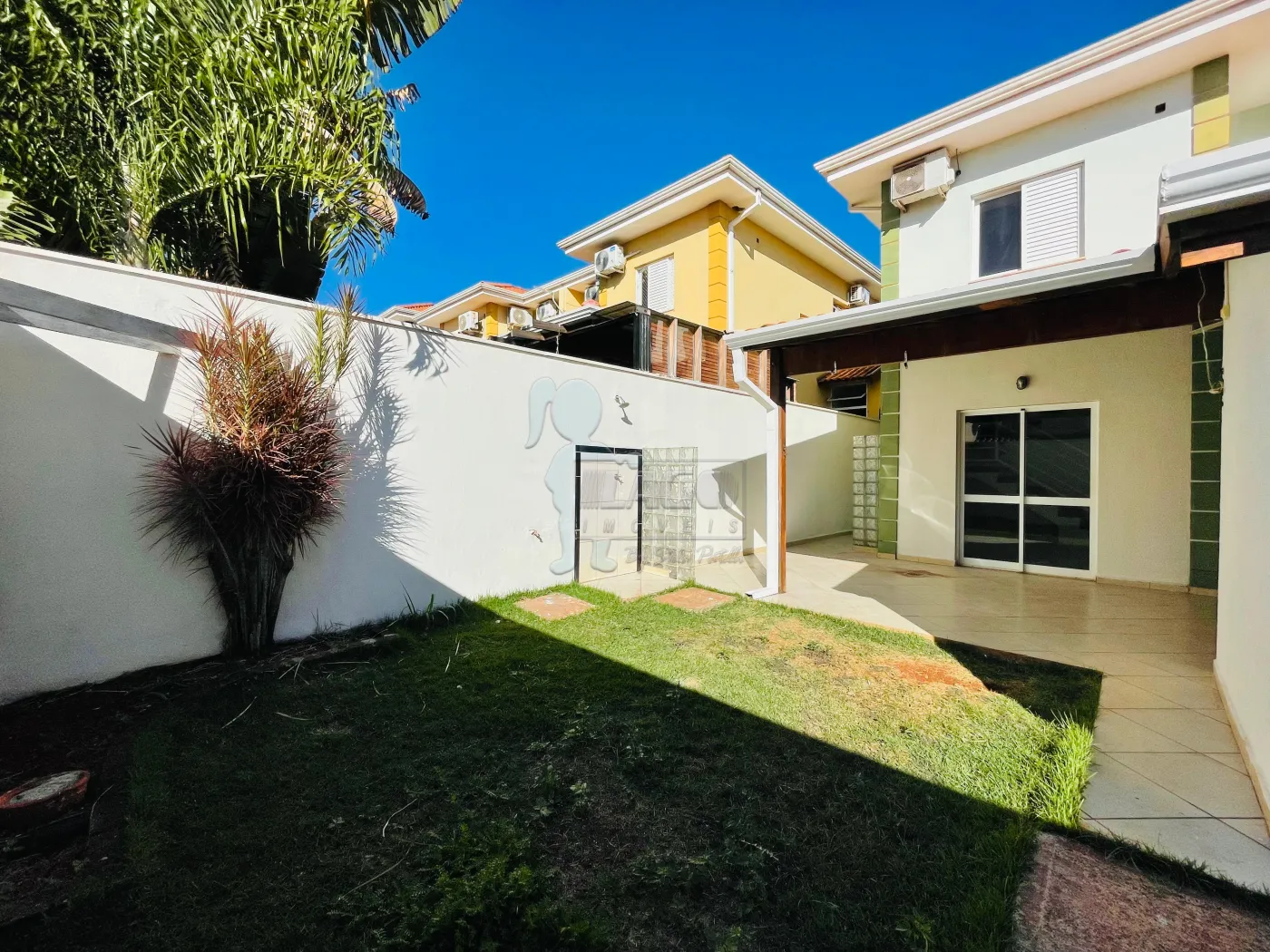 Alugar Casa condom&iacute;nio / Sobrado em Ribeir&atilde;o Preto R$ 3.950,00 - Foto 3