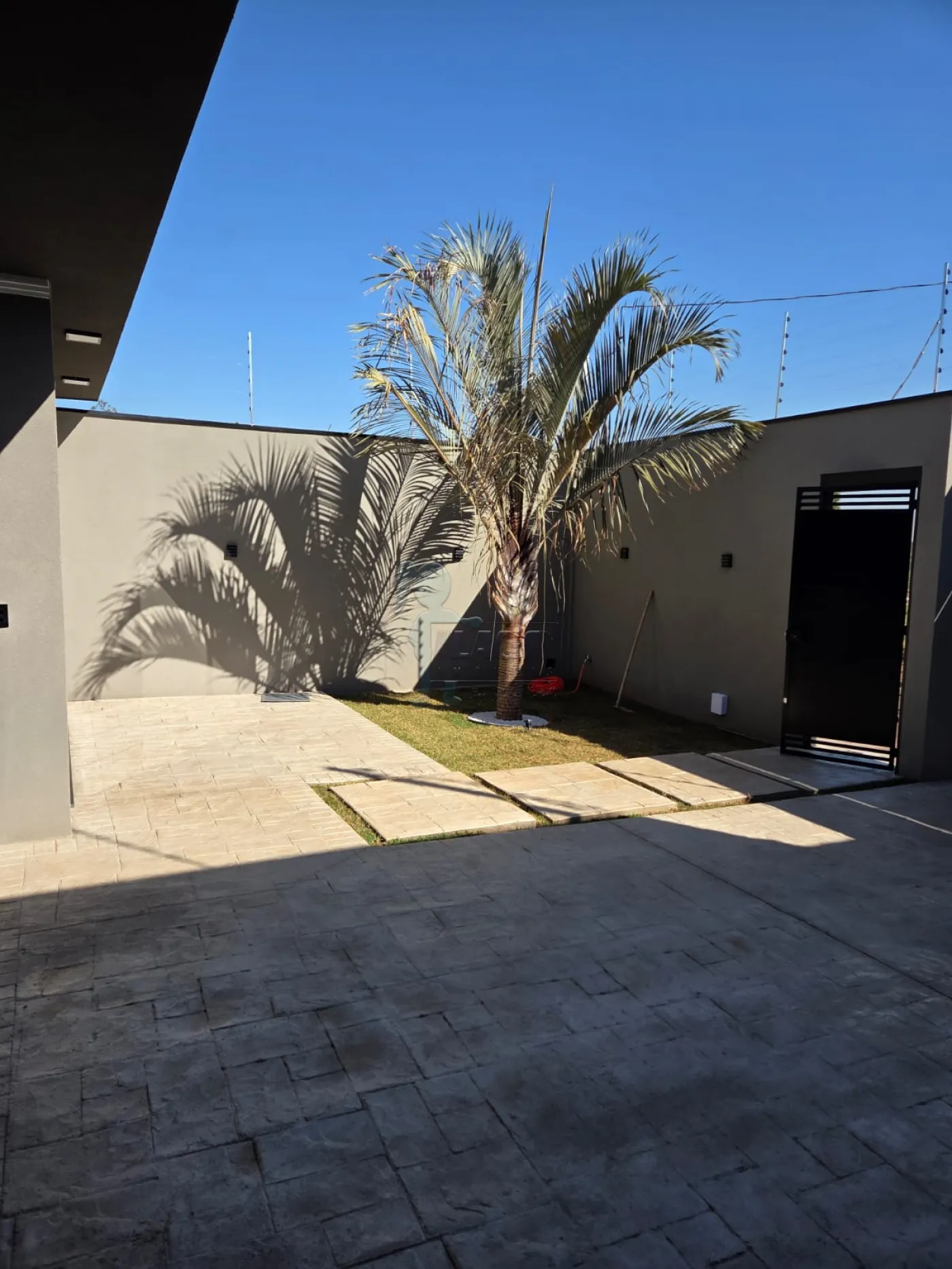 Comprar Casa / Padr&atilde;o em Sert&atilde;ozinho R$ 790.000,00 - Foto 3