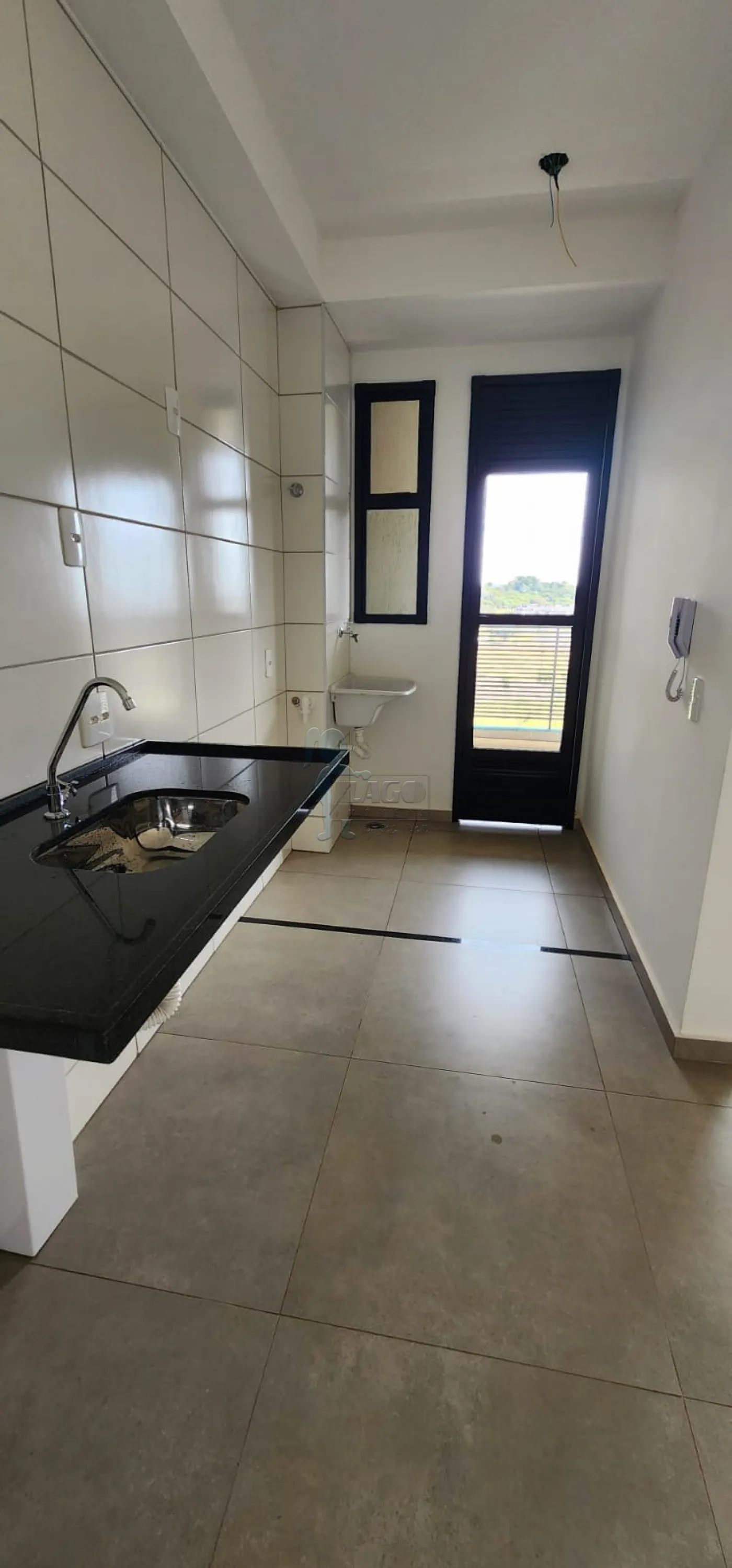 Alugar Apartamento / Padr&atilde;o em Bonfim Paulista R$ 1.600,00 - Foto 9