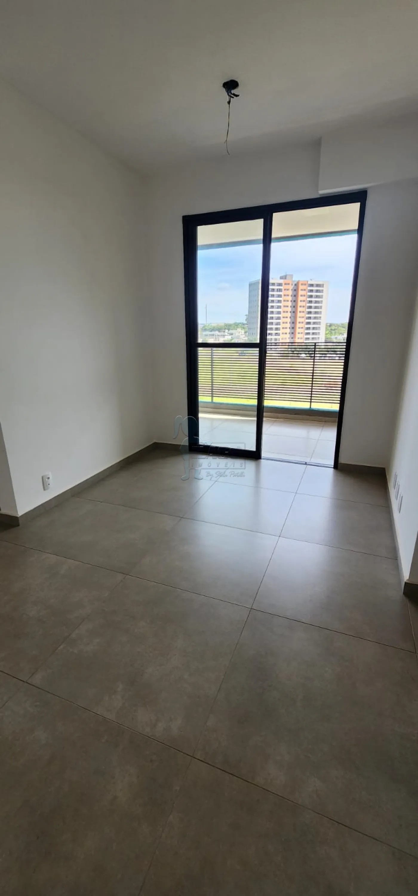 Alugar Apartamento / Padr&atilde;o em Bonfim Paulista R$ 1.600,00 - Foto 2