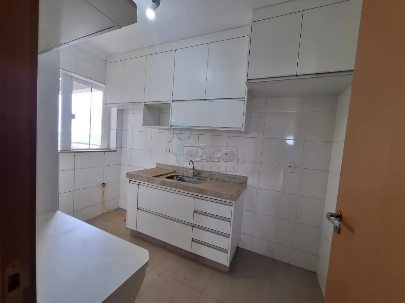 Alugar Apartamento / Padr&atilde;o em Ribeir&atilde;o Preto R$ 3.700,00 - Foto 3