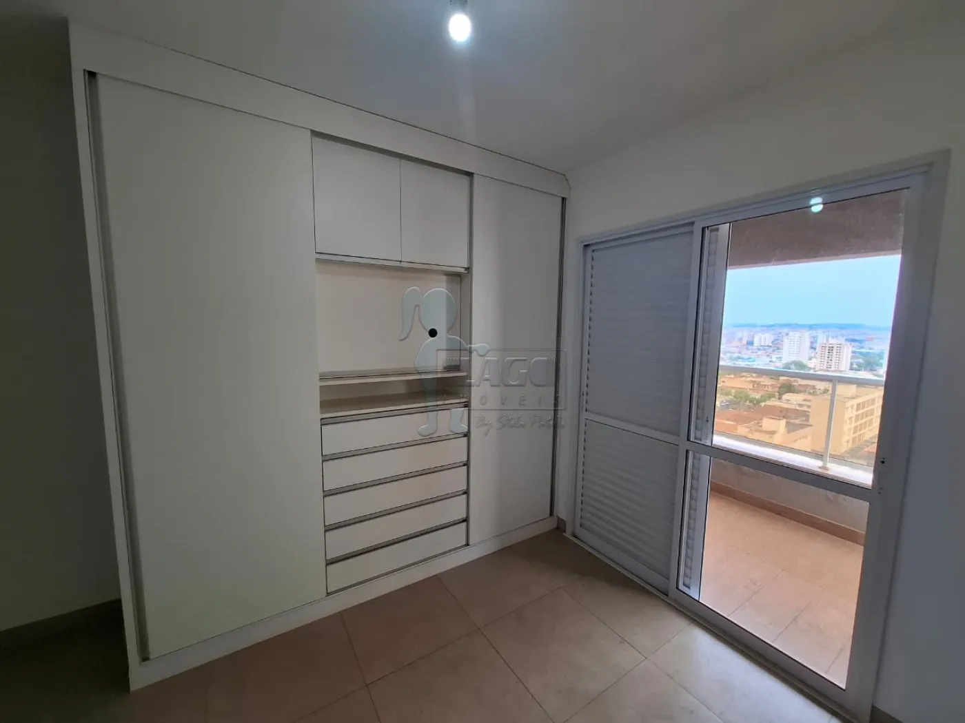 Alugar Apartamento / Padr&atilde;o em Ribeir&atilde;o Preto R$ 3.700,00 - Foto 4