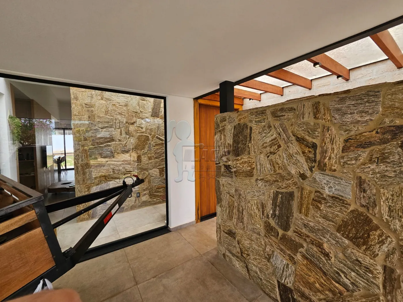 Alugar Casa condom&iacute;nio / Padr&atilde;o em Bonfim Paulista R$ 14.000,00 - Foto 1