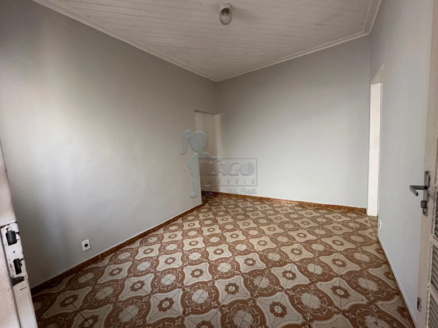 Comprar Casa / Padr&atilde;o em Ribeir&atilde;o Preto R$ 300.000,00 - Foto 6