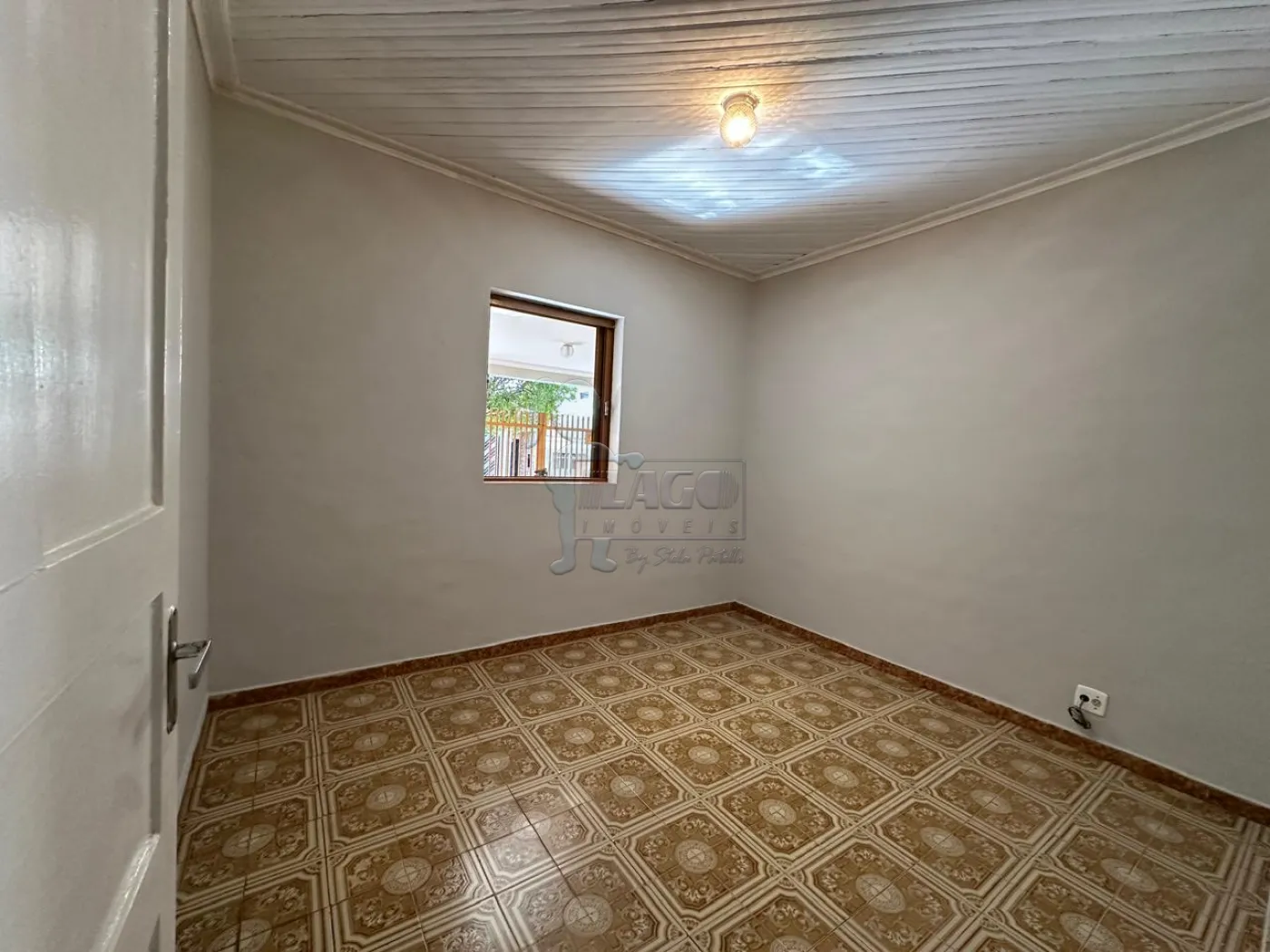 Comprar Casa / Padr&atilde;o em Ribeir&atilde;o Preto R$ 300.000,00 - Foto 8