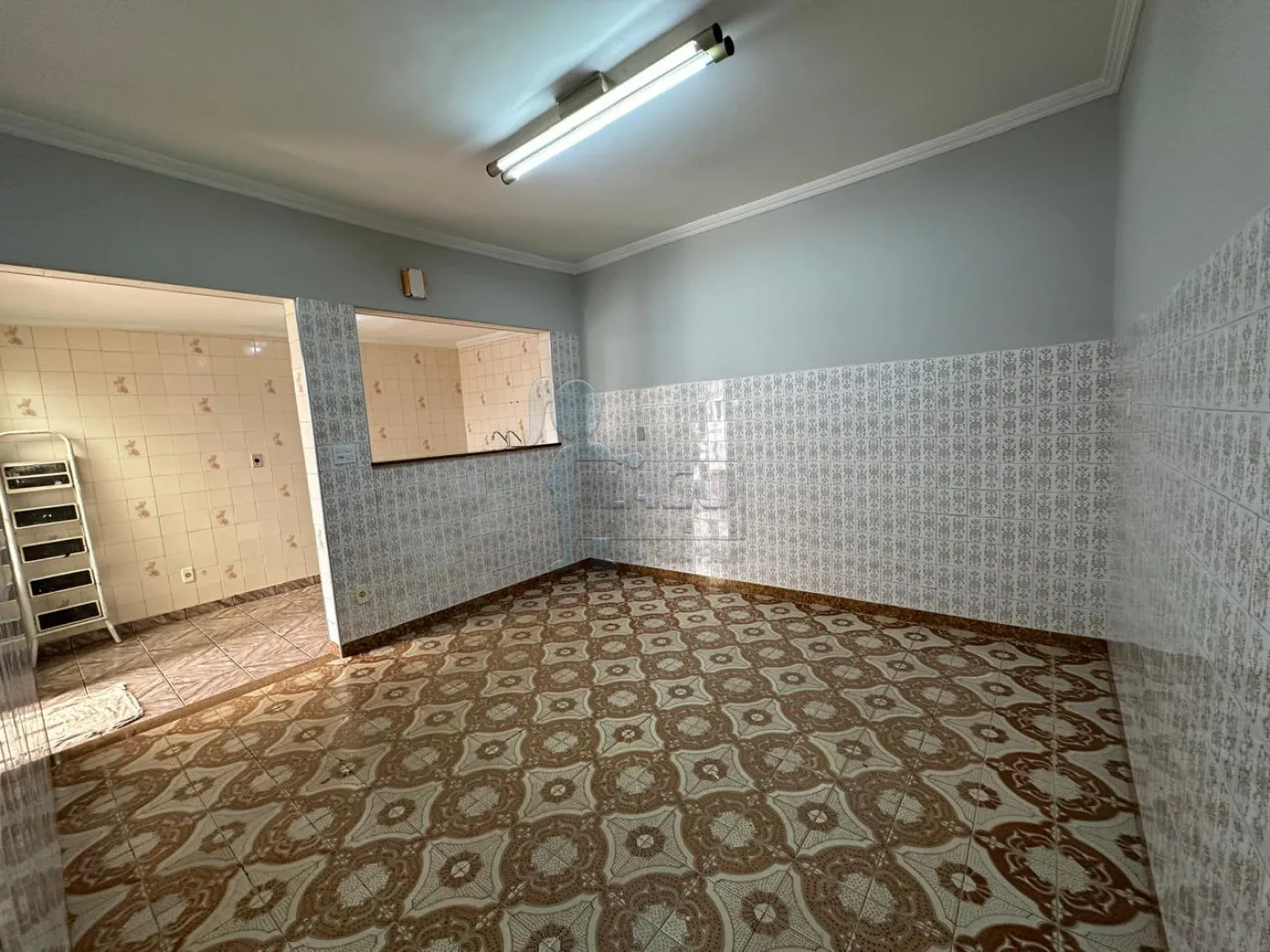 Comprar Casa / Padr&atilde;o em Ribeir&atilde;o Preto R$ 300.000,00 - Foto 13