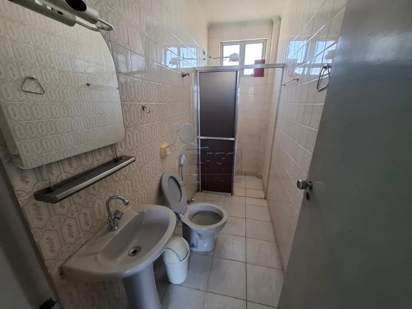 Alugar Apartamento / Padr&atilde;o em Ribeir&atilde;o Preto R$ 2.200,00 - Foto 12
