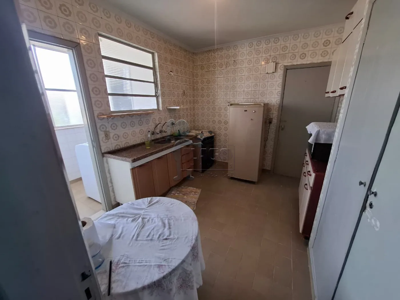 Alugar Apartamento / Padr&atilde;o em Ribeir&atilde;o Preto R$ 2.200,00 - Foto 6