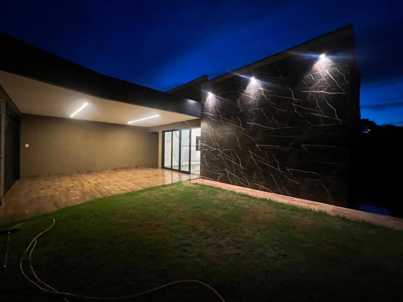 Comprar Casa / Padr&atilde;o em Bonfim Paulista (Ribeir&atilde;o Preto) R$ 600.000,00 - Foto 2