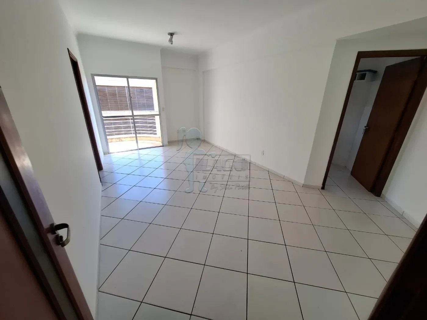 Alugar Apartamento / Padr&atilde;o em Ribeir&atilde;o Preto R$ 1.700,00 - Foto 2
