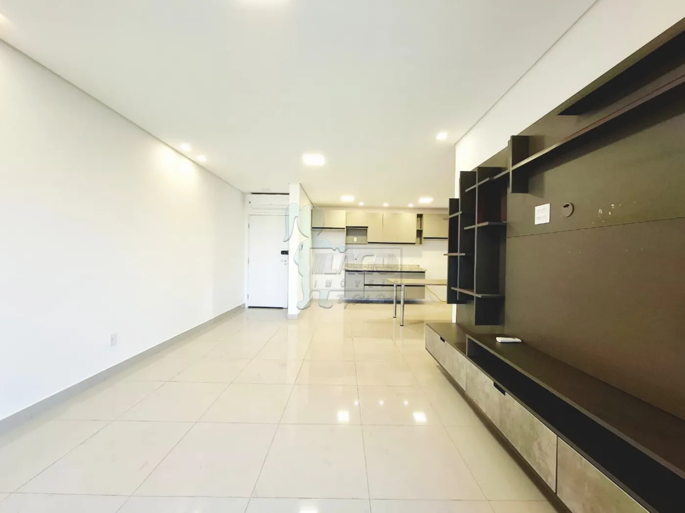 Alugar Apartamento / Padr&atilde;o em Ribeir&atilde;o Preto R$ 3.400,00 - Foto 4