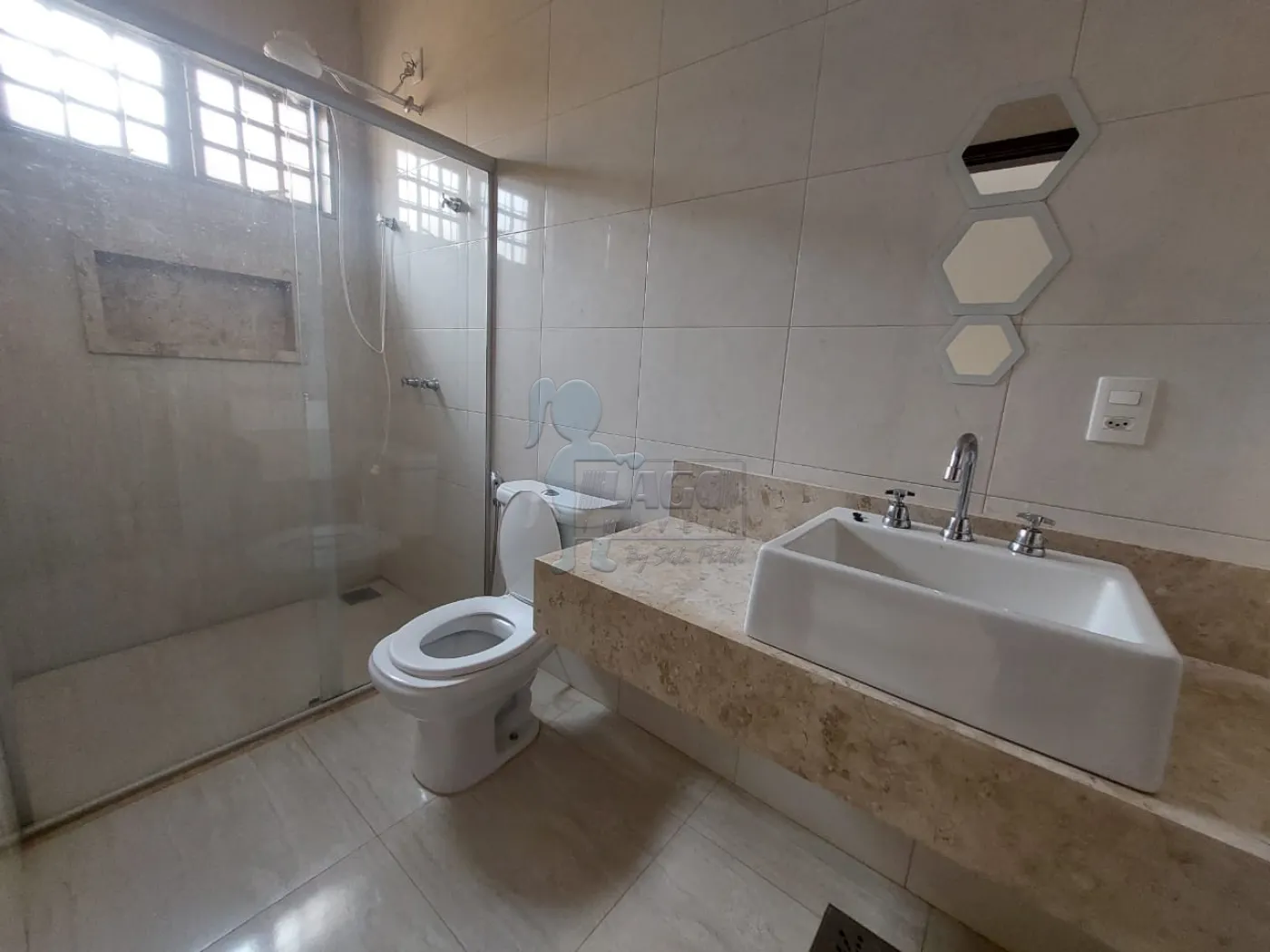 Comprar Casa / Padr&atilde;o em Bonfim Paulista R$ 440.000,00 - Foto 4