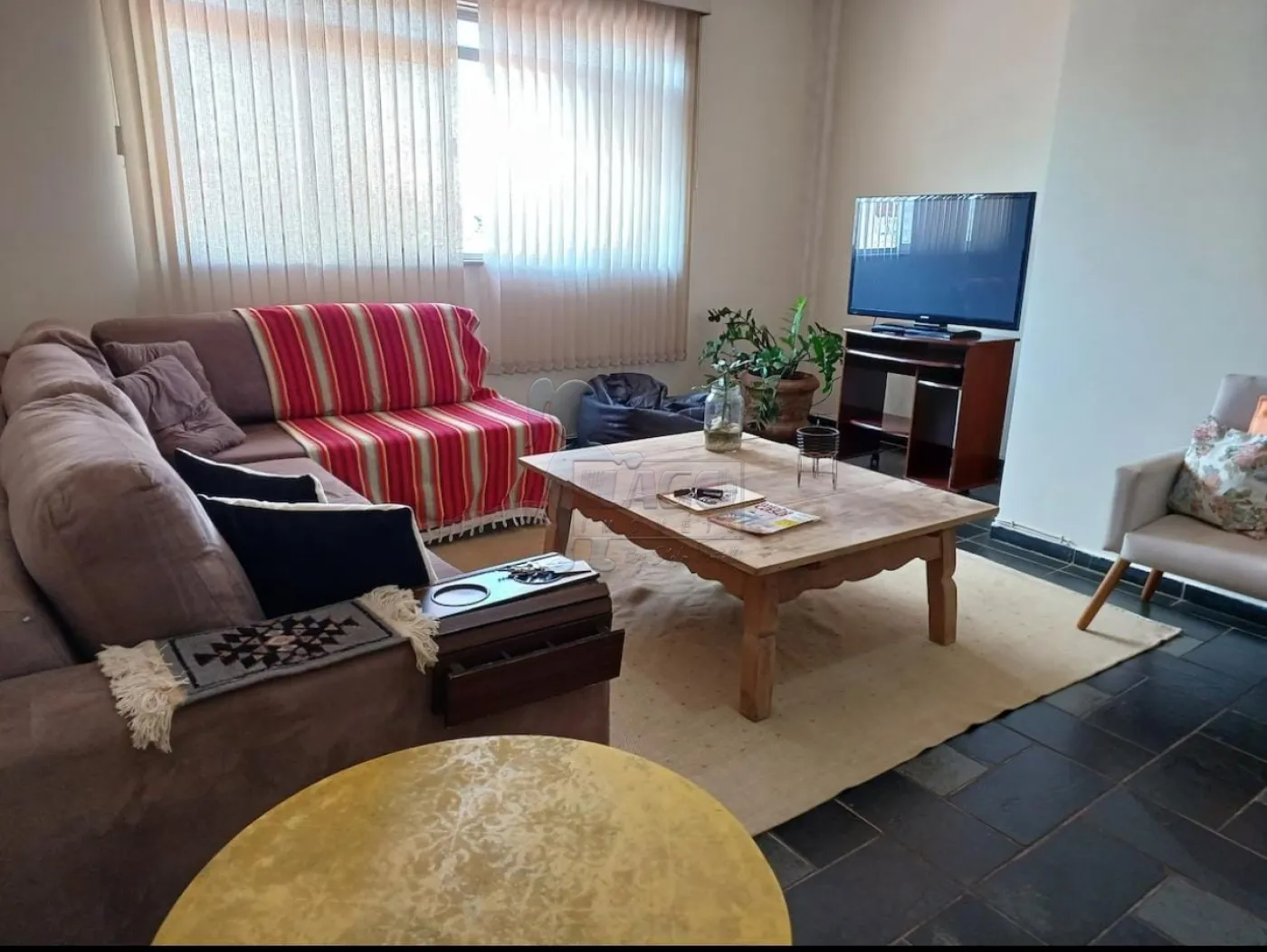 Comprar Apartamento / Padr&atilde;o em Ribeir&atilde;o Preto R$ 289.000,00 - Foto 1