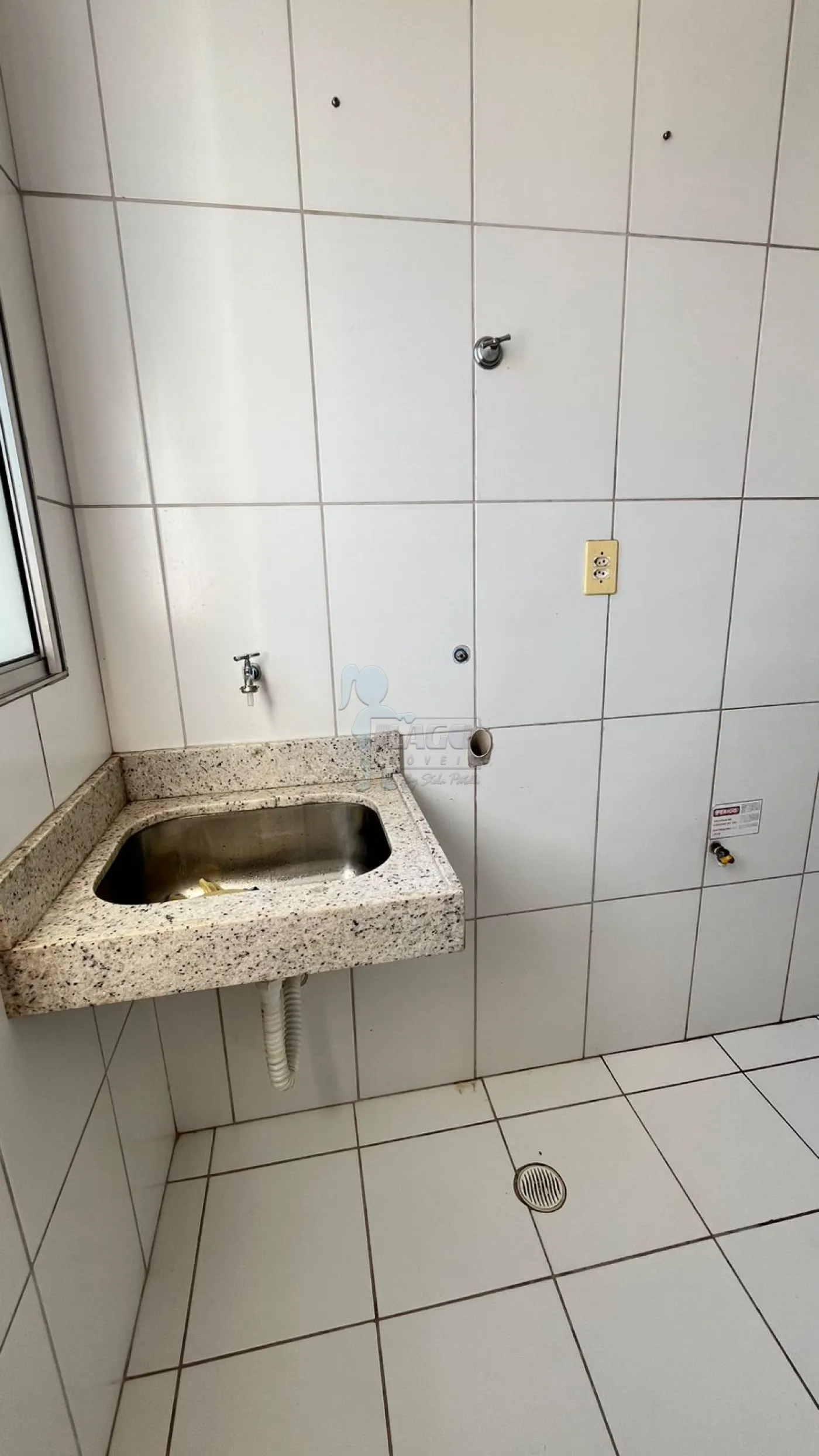 Alugar Apartamento / Padr&atilde;o em Ribeir&atilde;o Preto R$ 1.000,00 - Foto 18