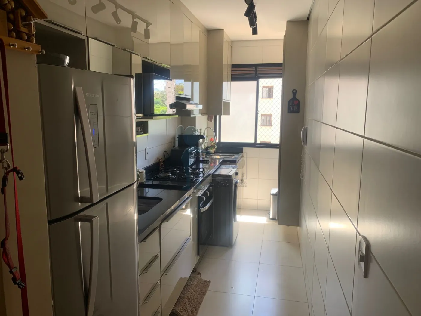 Comprar Apartamento / Padr&atilde;o em Ribeir&atilde;o Preto R$ 320.000,00 - Foto 1