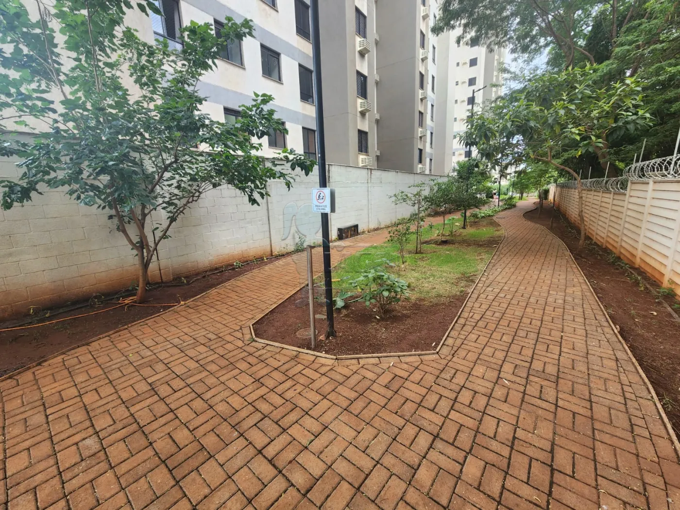 Comprar Apartamento / Padr&atilde;o em Ribeir&atilde;o Preto R$ 270.000,00 - Foto 5