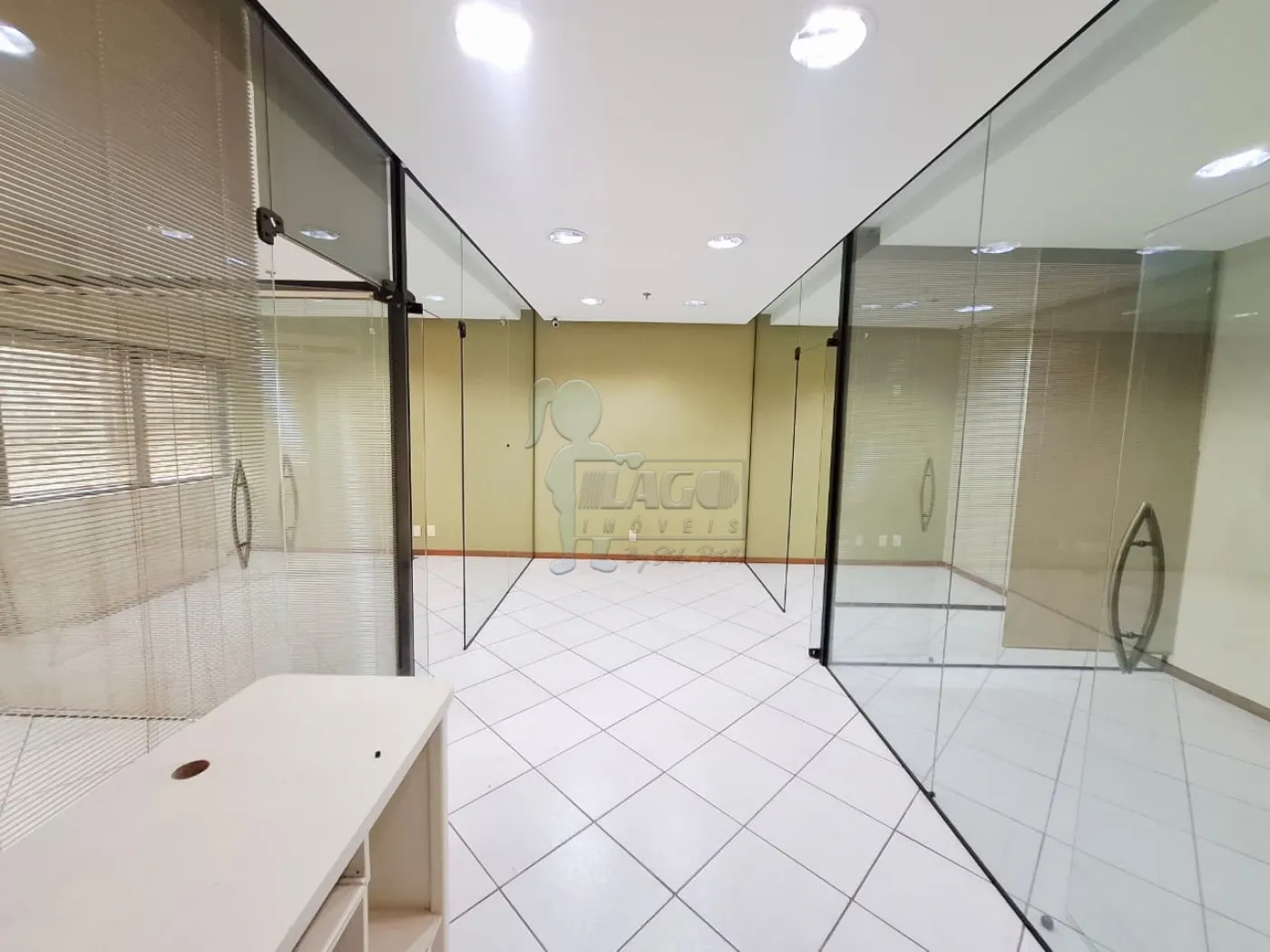 Alugar Comercial condom&iacute;nio / Escrit&oacute;rio - Loja em Ribeir&atilde;o Preto R$ 5.500,00 - Foto 2