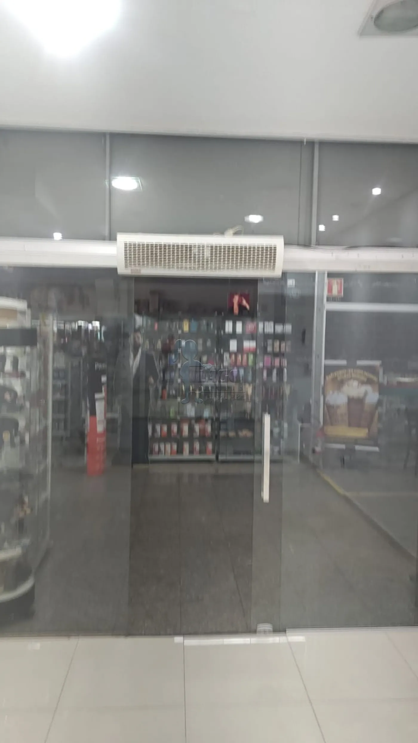 Alugar Comercial condom&iacute;nio / Escrit&oacute;rio - Loja em Ribeir&atilde;o Preto R$ 1.600,00 - Foto 2