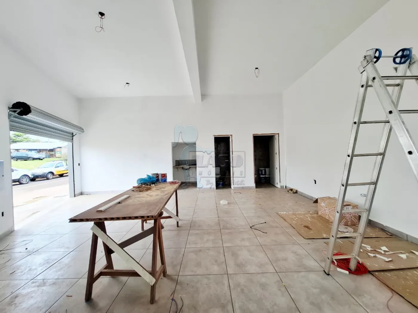 Alugar Comercial padr&atilde;o / Loja em Ribeir&atilde;o Preto R$ 2.000,00 - Foto 1