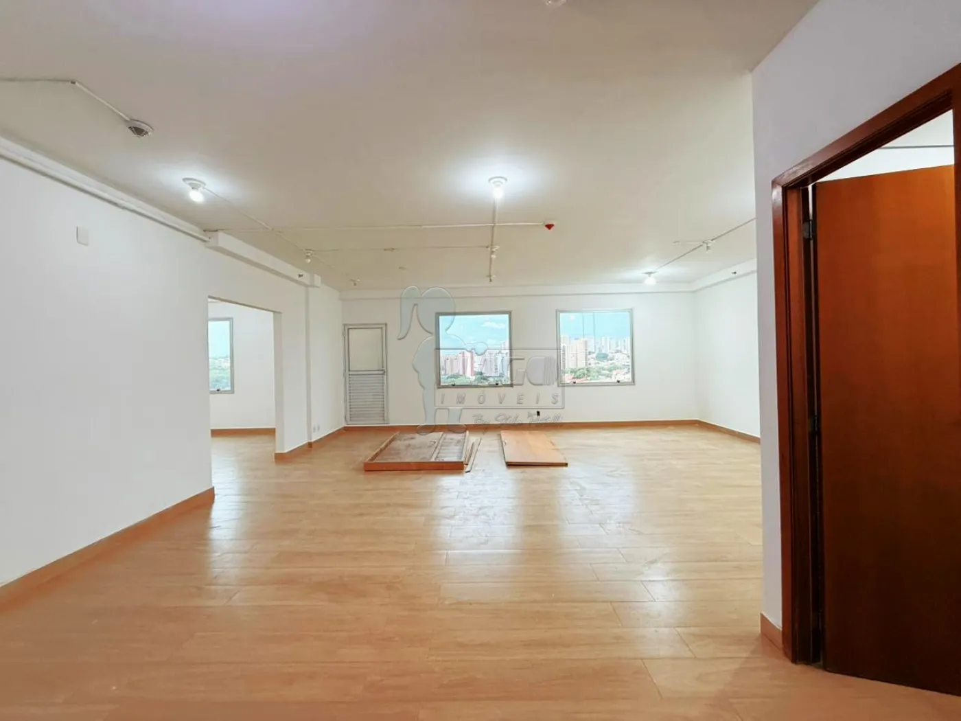 Alugar Comercial condom&iacute;nio / Escrit&oacute;rio - Loja em Ribeir&atilde;o Preto R$ 2.600,00 - Foto 2