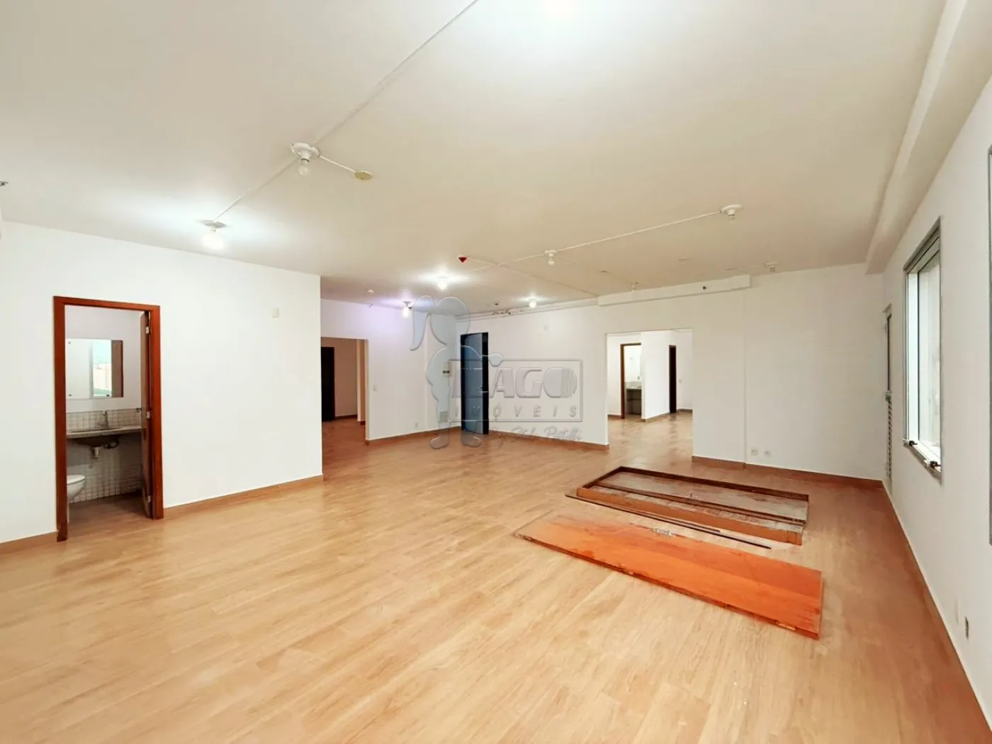 Alugar Comercial condom&iacute;nio / Escrit&oacute;rio - Loja em Ribeir&atilde;o Preto R$ 2.600,00 - Foto 4