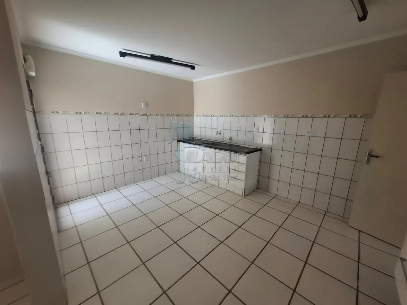 Alugar Casa / Padr&atilde;o em Ribeir&atilde;o Preto R$ 2.700,00 - Foto 13