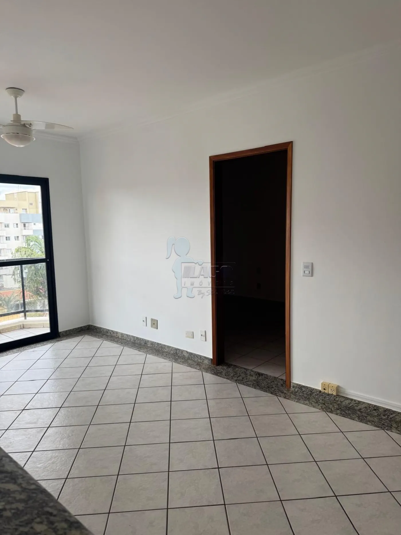 Alugar Apartamento / Padr&atilde;o em Ribeir&atilde;o Preto R$ 1.500,00 - Foto 2