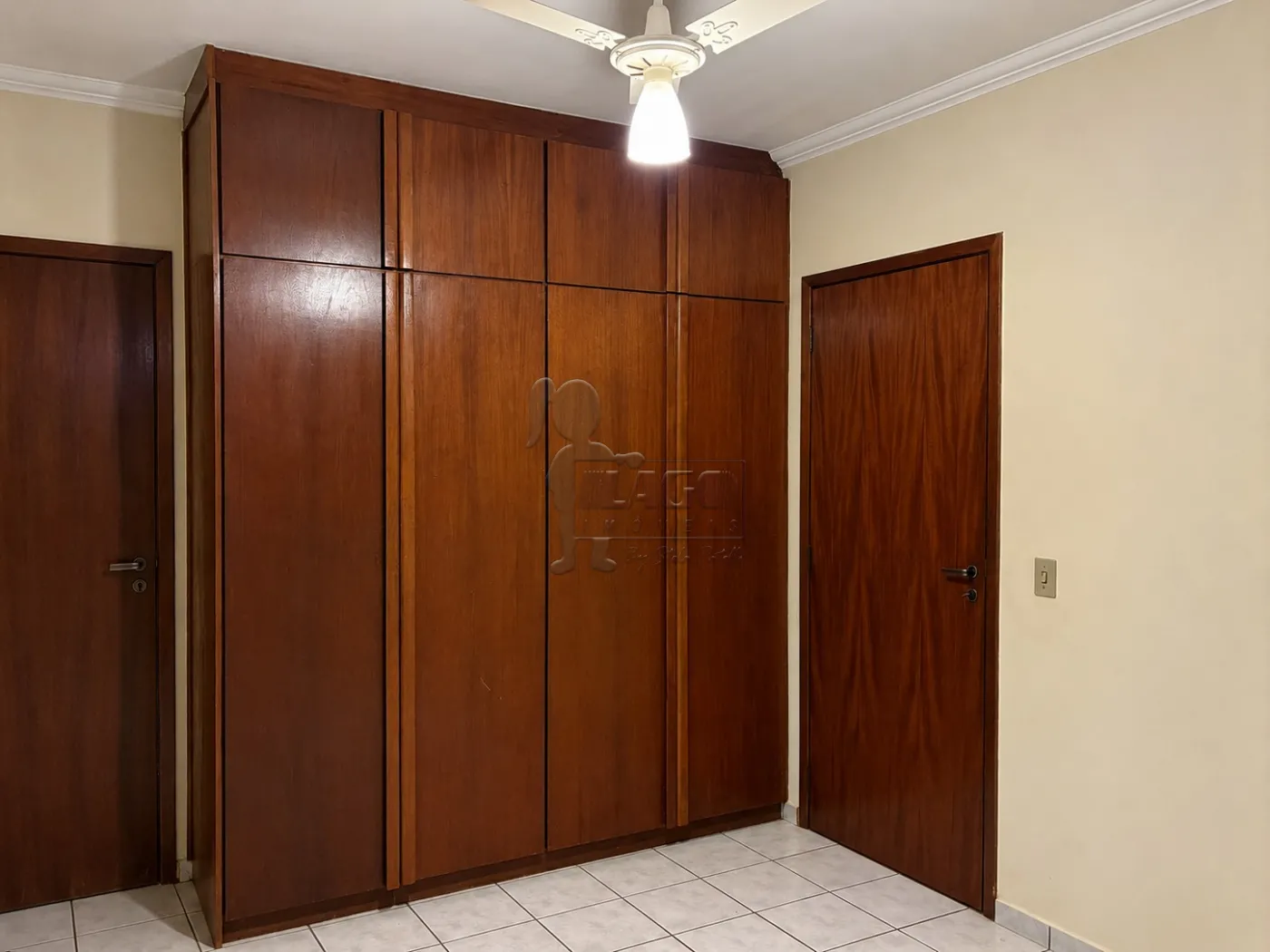 Alugar Apartamento / Kitnet em Ribeir&atilde;o Preto R$ 1.200,00 - Foto 8