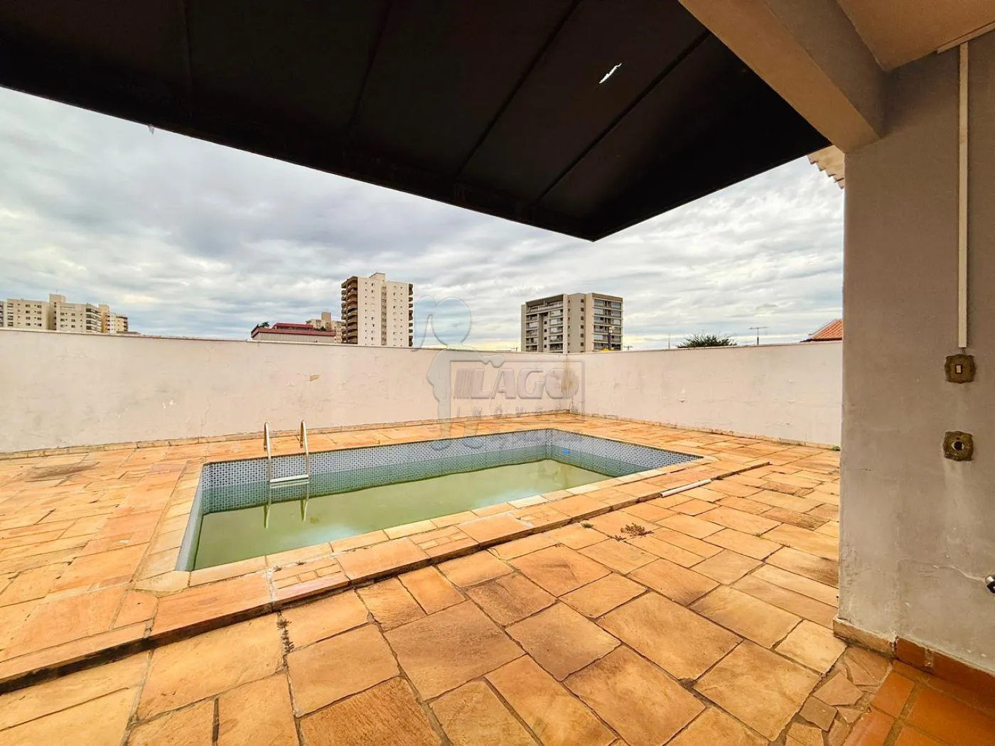 Alugar Casa / Padr&atilde;o em Ribeir&atilde;o Preto R$ 5.000,00 - Foto 3
