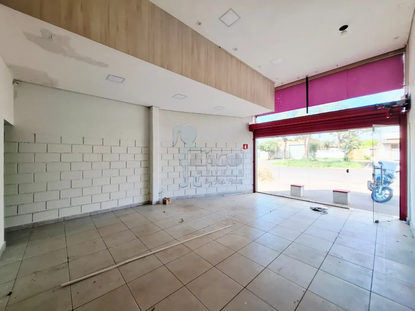 Alugar Comercial padr&atilde;o / Loja em Ribeir&atilde;o Preto R$ 1.200,00 - Foto 2