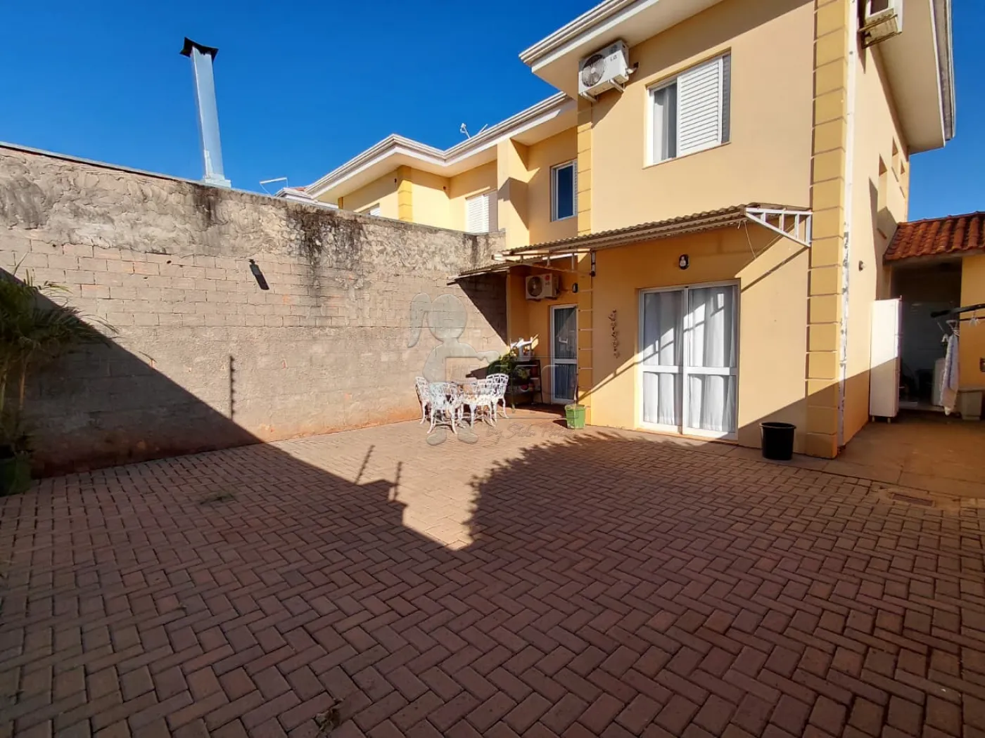 Alugar Casa condom&iacute;nio / Sobrado em Ribeir&atilde;o Preto R$ 1.400,00 - Foto 15