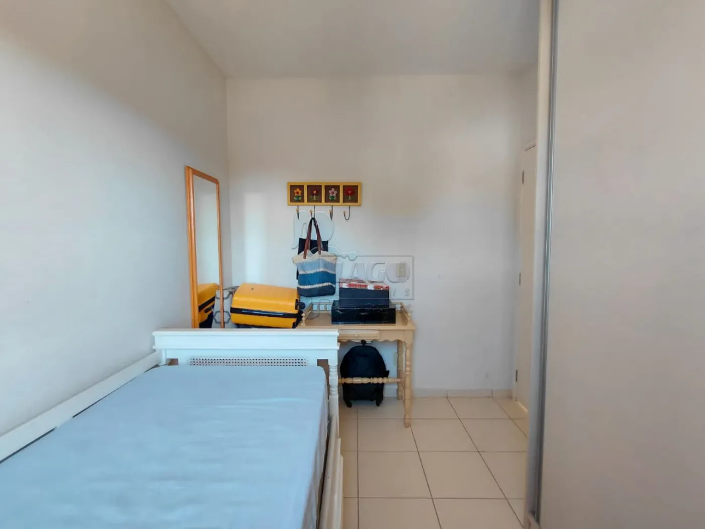 Alugar Casa condom&iacute;nio / Sobrado em Ribeir&atilde;o Preto R$ 1.400,00 - Foto 24