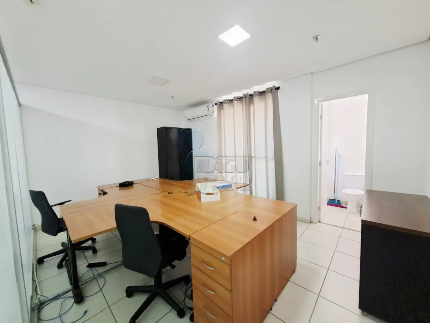 Alugar Comercial condom&iacute;nio / Escrit&oacute;rio - Loja em Ribeir&atilde;o Preto R$ 1.500,00 - Foto 3