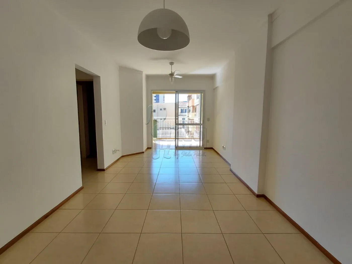 Alugar Apartamento / Padr&atilde;o em Ribeir&atilde;o Preto R$ 2.500,00 - Foto 1