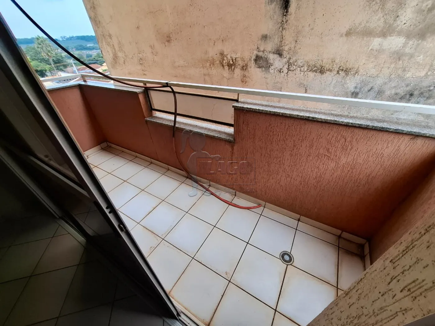 Alugar Apartamento / Padr&atilde;o em Ribeir&atilde;o Preto R$ 1.300,00 - Foto 4