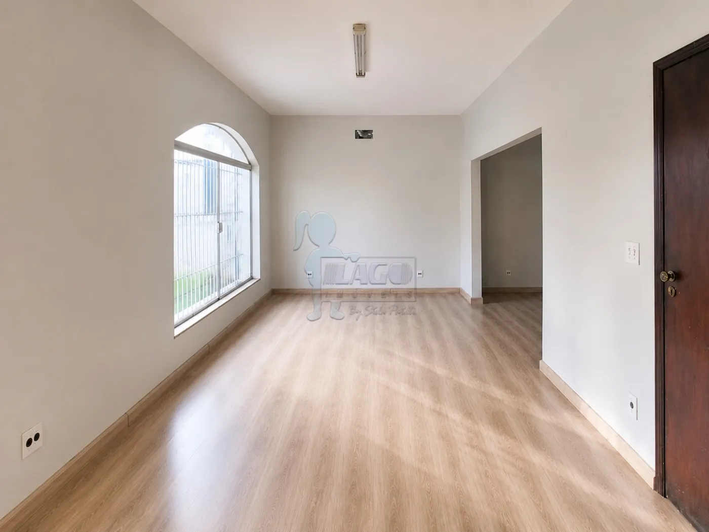 Alugar Comercial padr&atilde;o / Casa comercial em Ribeir&atilde;o Preto R$ 5.500,00 - Foto 1
