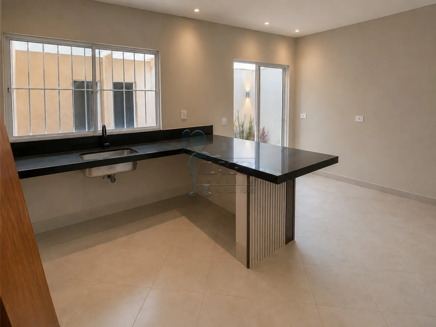 Comprar Casa / Padr&atilde;o em Ribeir&atilde;o Preto R$ 369.000,00 - Foto 4