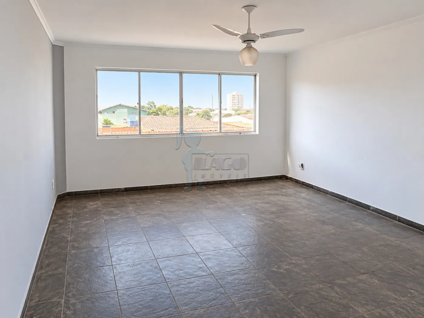 Alugar Apartamento / Padr&atilde;o em Ribeir&atilde;o Preto R$ 800,00 - Foto 1