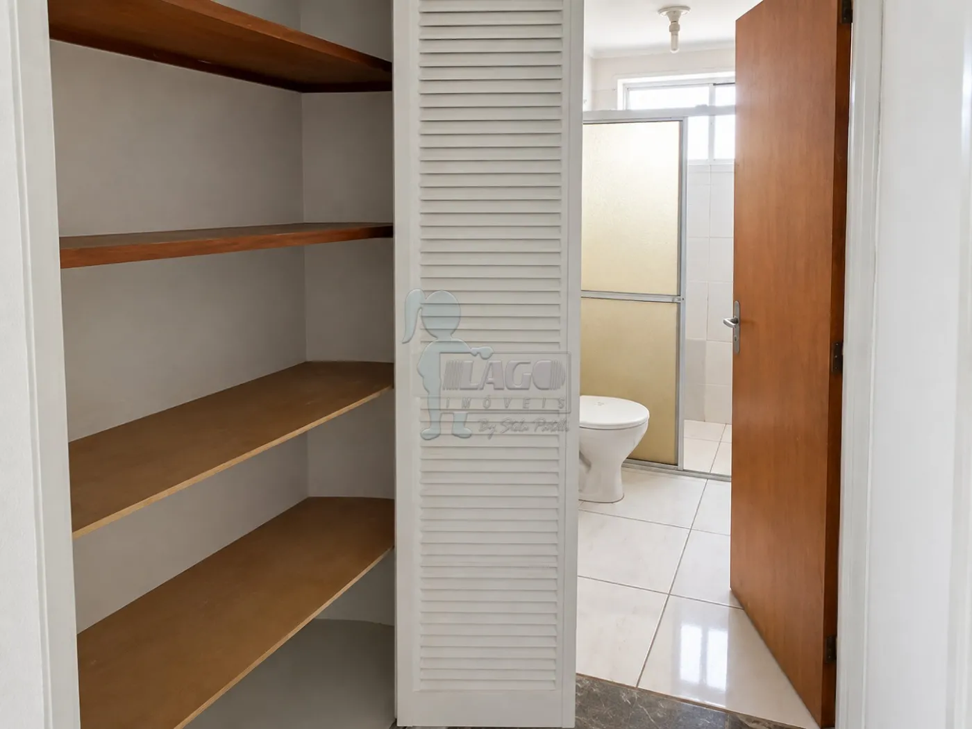 Alugar Apartamento / Padr&atilde;o em Ribeir&atilde;o Preto R$ 800,00 - Foto 5