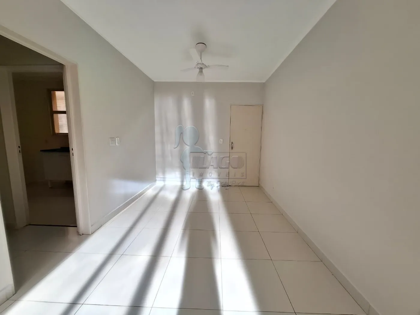 Alugar Apartamento / Padr&atilde;o em Ribeir&atilde;o Preto R$ 1.200,00 - Foto 1